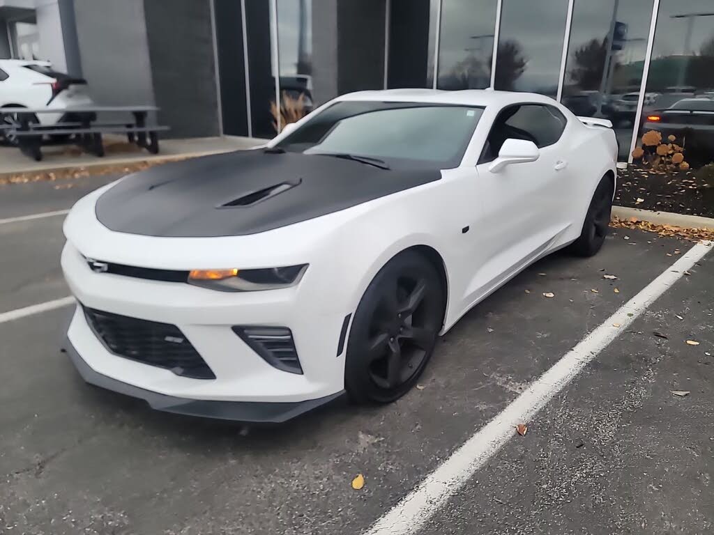 2018 Chevrolet Camaro 1SS Coupe RWD