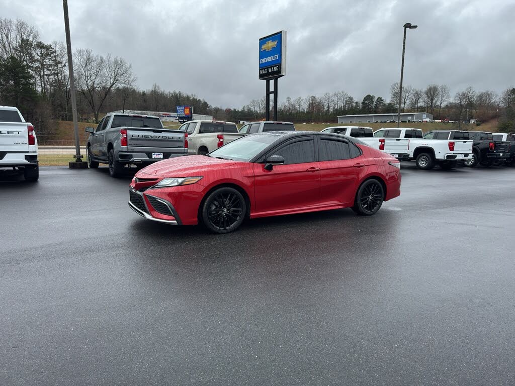 2022 Toyota Camry XSE AWD