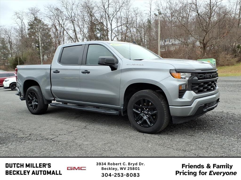 2024 Chevrolet Silverado 1500 Custom Crew Cab 4WD