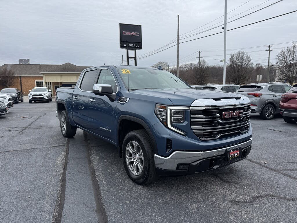 2024 GMC Sierra 1500 SLT Crew Cab 4WD