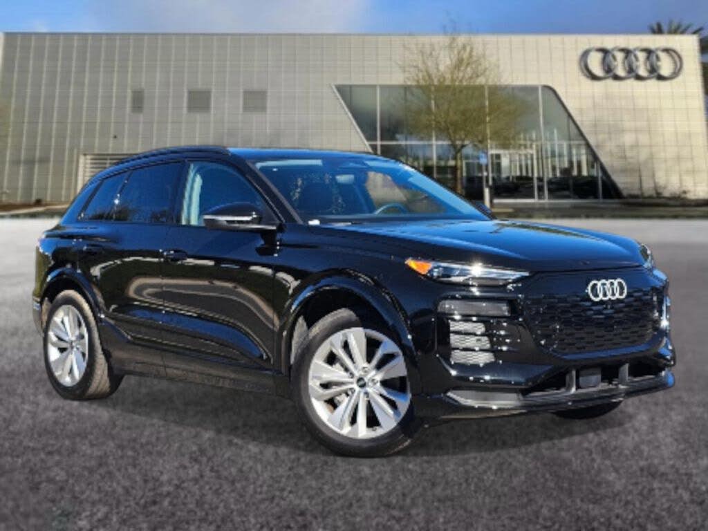 2025 Audi Q6 e-tron Premium RWD