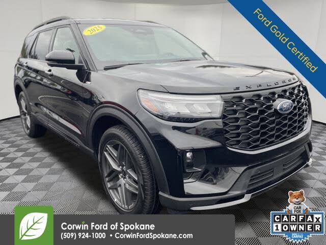 2025 Ford Explorer ST-Line AWD