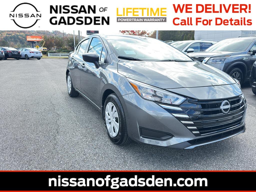 2025 Nissan Versa S FWD