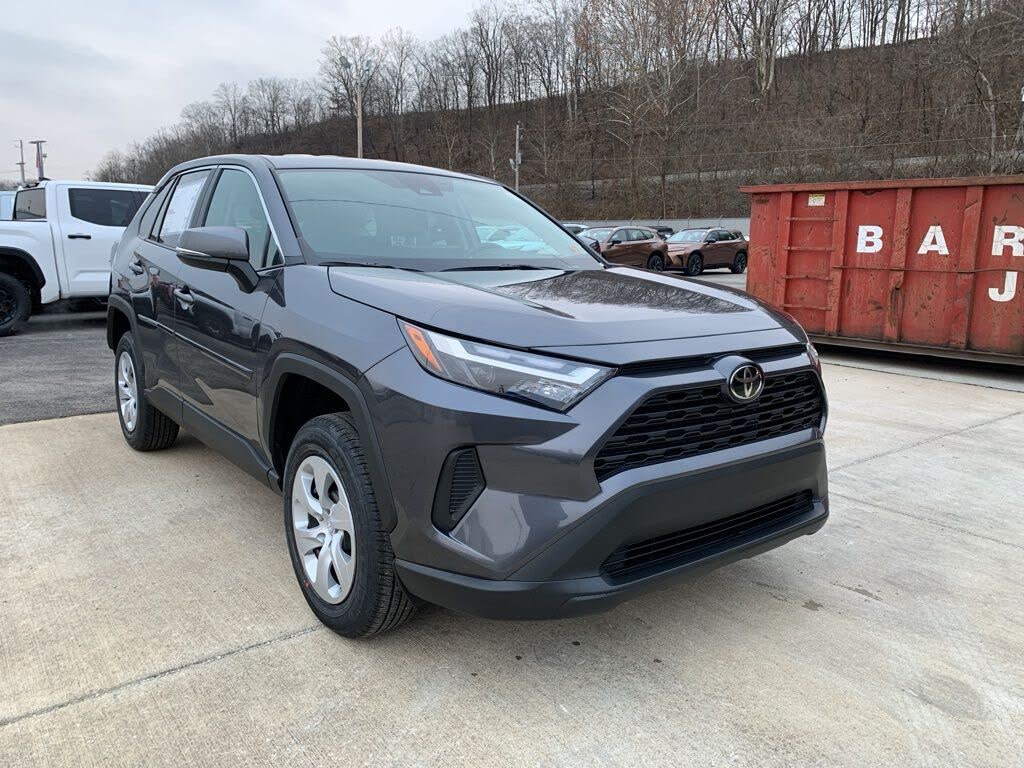 2025 Toyota RAV4 LE AWD
