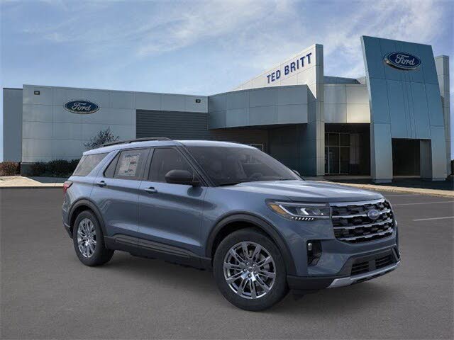 2026 Ford Explorer Active AWD