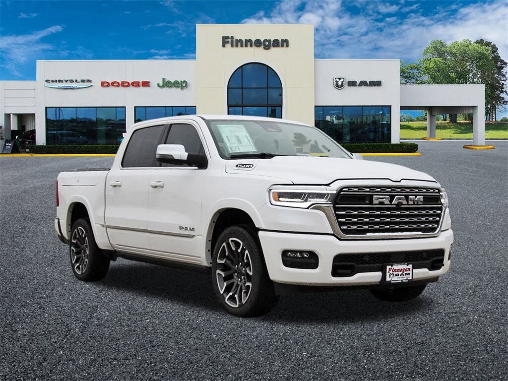 2026 RAM 1500 Limited Crew Cab 4WD