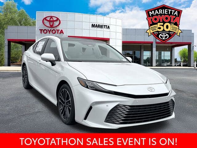 2026 Toyota Camry XLE FWD