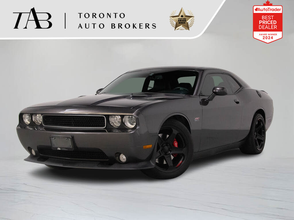 2014 Dodge Challenger SRT8 RWD