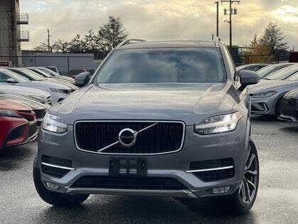 2016 Volvo XC90 T6 Momentum AWD