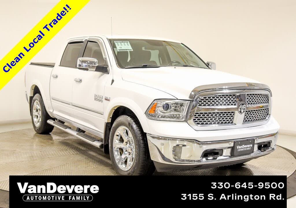 2017 RAM 1500 Laramie Crew Cab 4WD