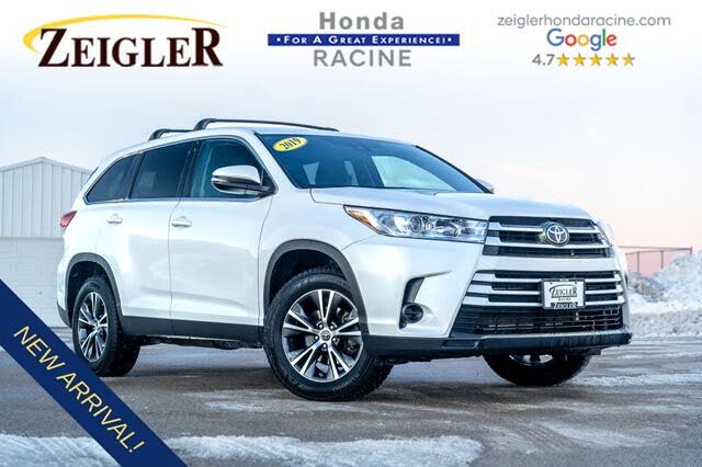 2019 Toyota Highlander LE FWD
