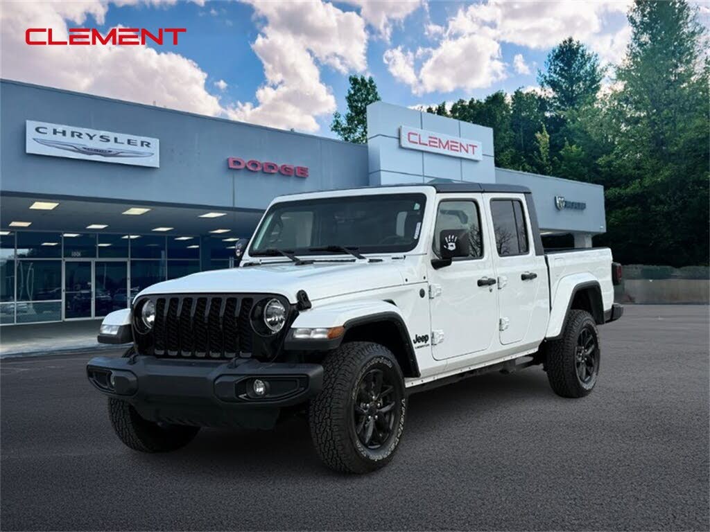 2022 Jeep Gladiator Altitude Crew Cab 4WD