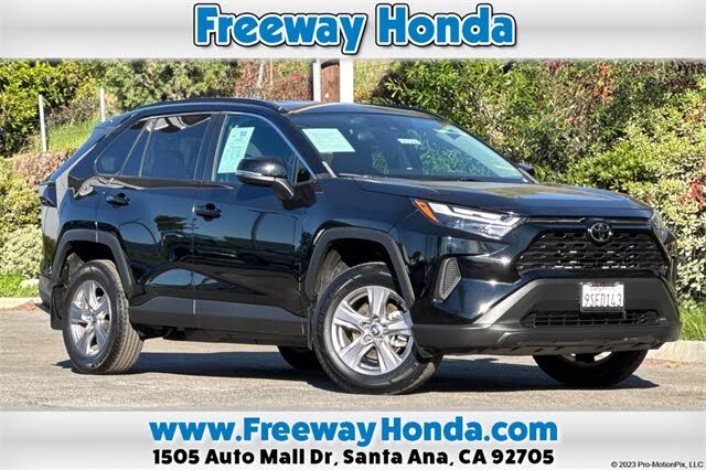 2022 Toyota RAV4 XLE AWD