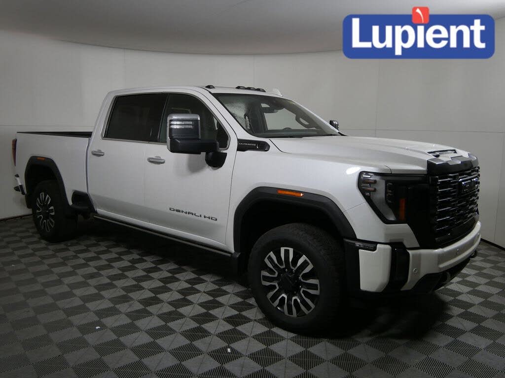 2024 GMC Sierra 3500HD Denali Ultimate Crew Cab 4WD