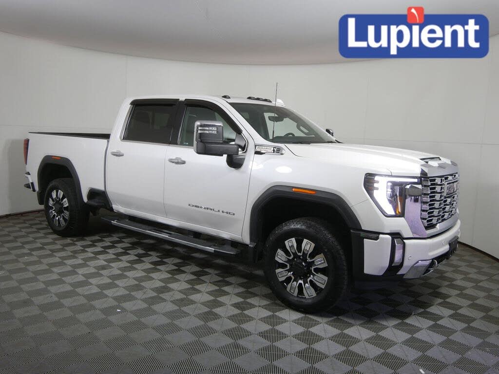 2024 GMC Sierra 3500HD Denali Crew Cab 4WD