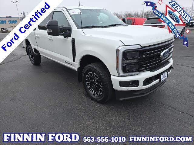 2025 Ford F-250 Super Duty Platinum Crew Cab 4WD