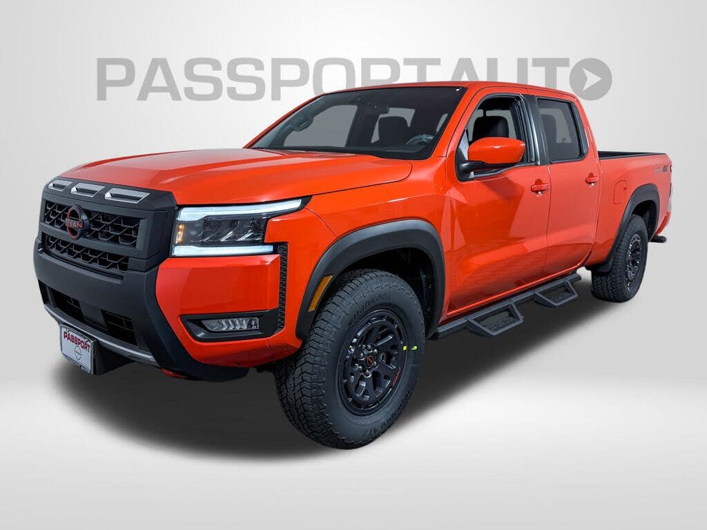 2026 Nissan Frontier PRO-4X Crew Cab LB 4WD