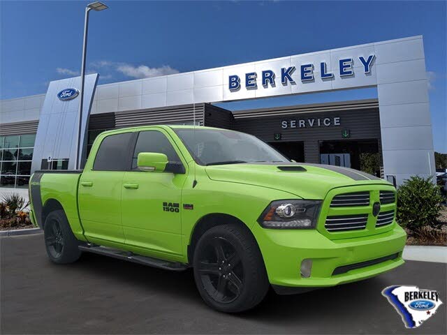 2017 RAM 1500 Sport Crew Cab RWD