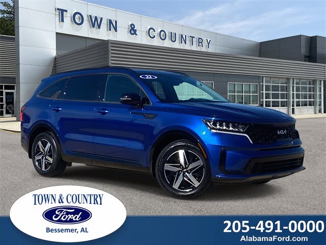 2022 Kia Sorento S FWD