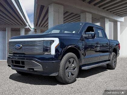 2023 Ford F-150 Lightning Lariat SuperCrew AWD