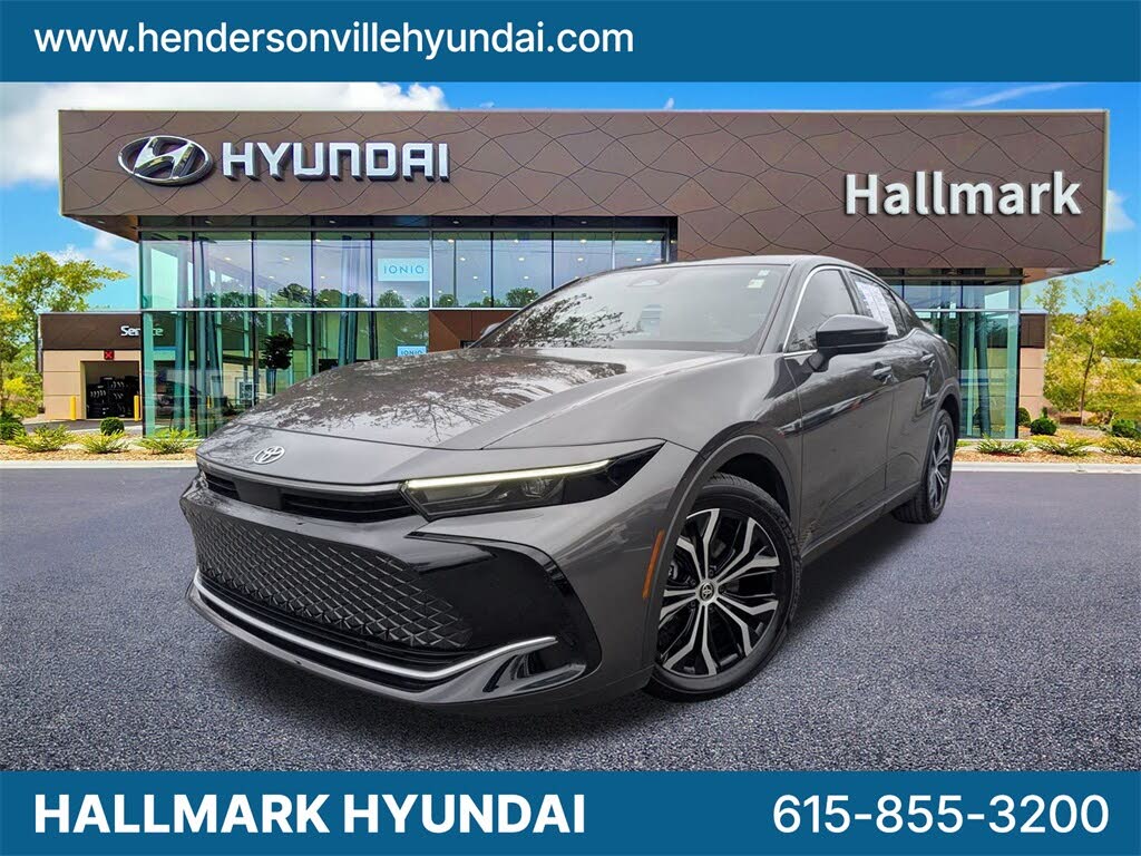 2023 Toyota Crown XLE AWD