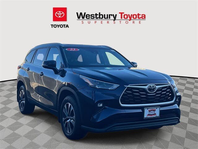 2023 Toyota Highlander XLE AWD