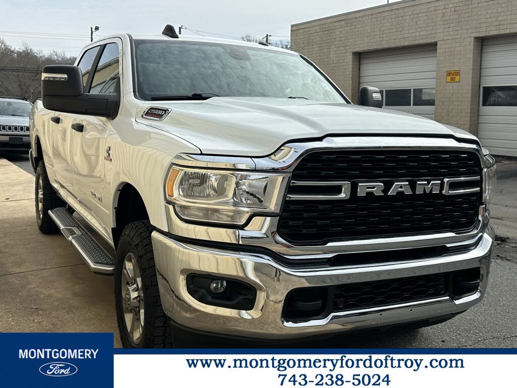 2024 RAM 2500 Big Horn Crew Cab 4WD