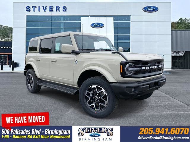 2025 Ford Bronco Outer Banks 4-Door 4WD
