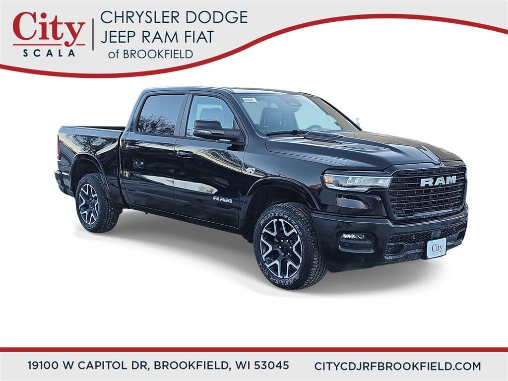 2026 RAM 1500 Laramie Crew Cab 4WD