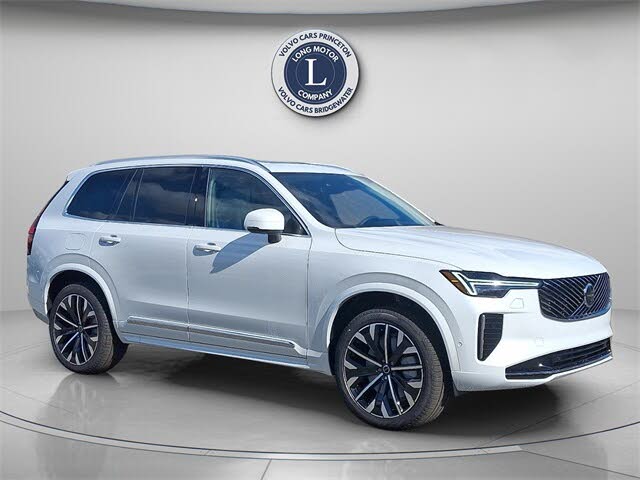 2026 Volvo XC90 B5 Plus 7-Passenger AWD