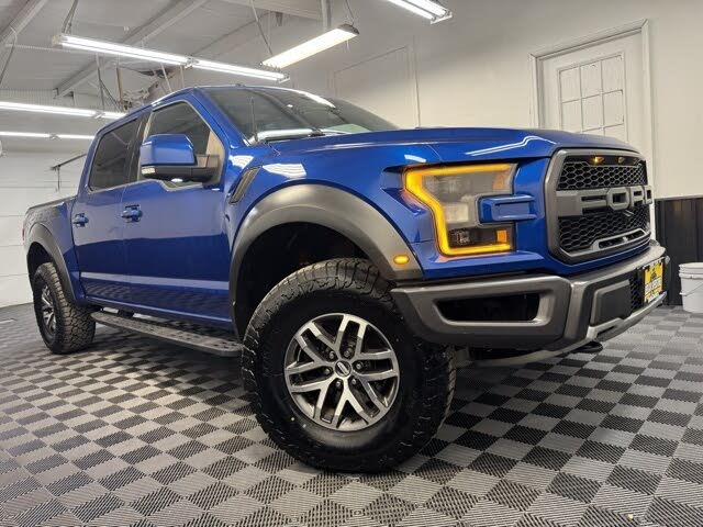 2017 Ford F-150 Raptor SuperCrew 4WD