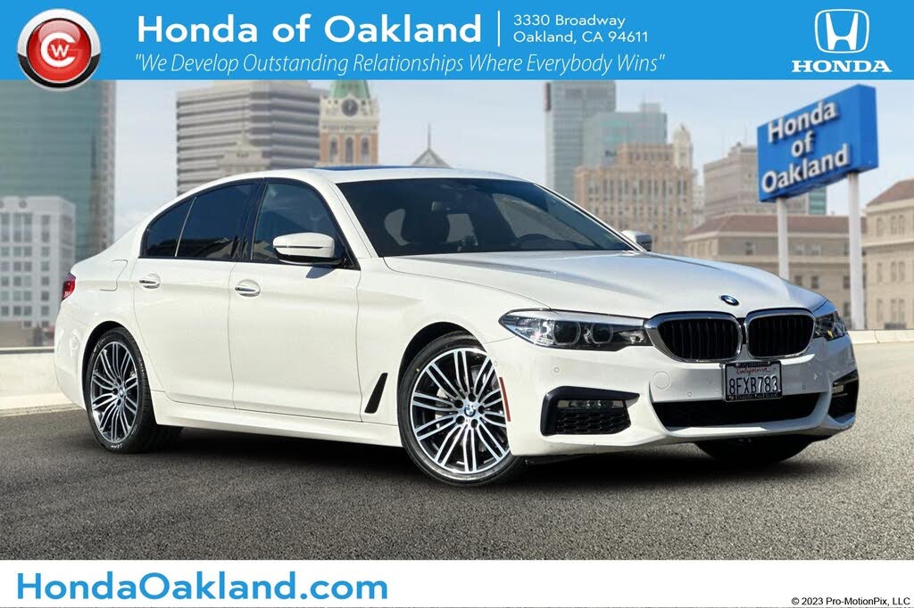 2018 BMW 5 Series 530i Sedan RWD