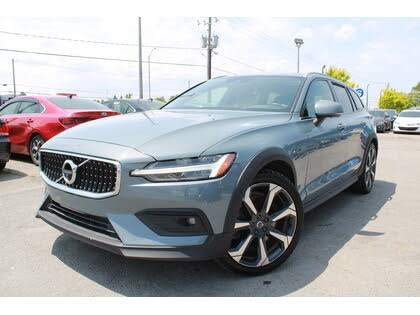 2022 Volvo V60 Cross Country T5 AWD