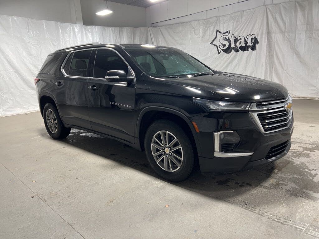 2023 Chevrolet Traverse LT Cloth FWD