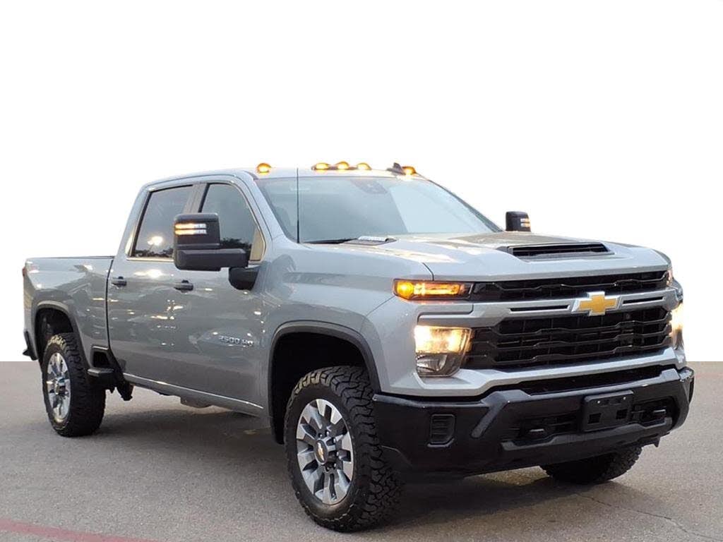 2024 Chevrolet Silverado 2500HD Custom Crew Cab 4WD