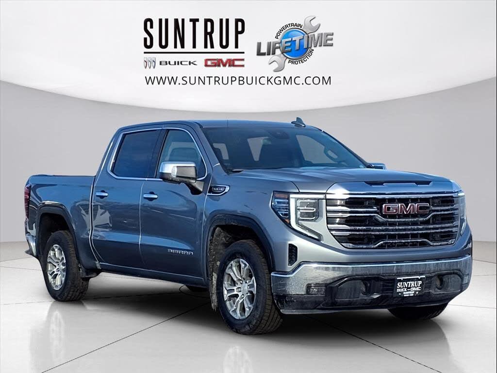 2024 GMC Sierra 1500 SLT Crew Cab RWD