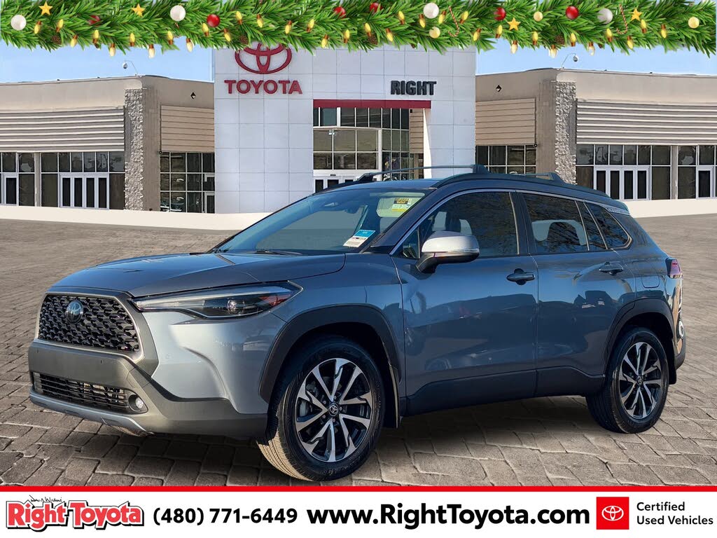 2024 Toyota Corolla Cross XLE AWD