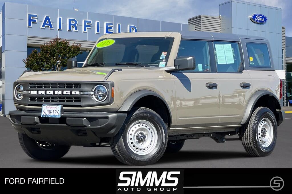 2025 Ford Bronco 4-Door 4WD