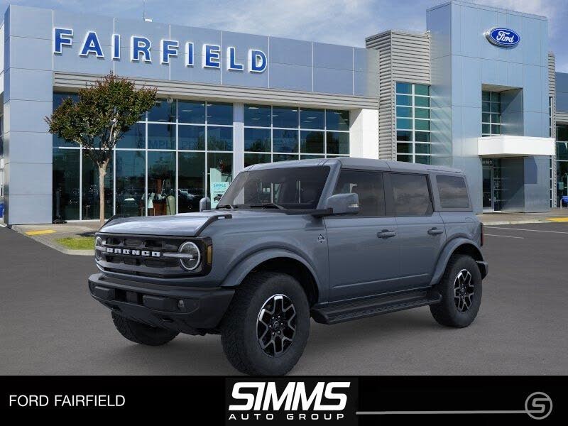 2025 Ford Bronco Outer Banks 4-Door 4WD