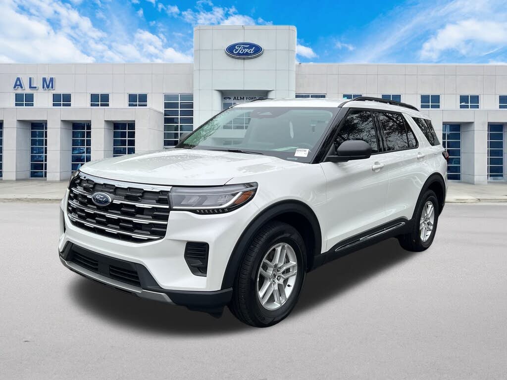 2025 Ford Explorer Active AWD