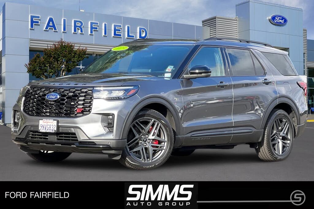 2025 Ford Explorer ST AWD