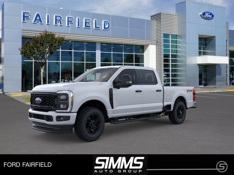2025 Ford F-250 Super Duty XL Crew Cab 4WD