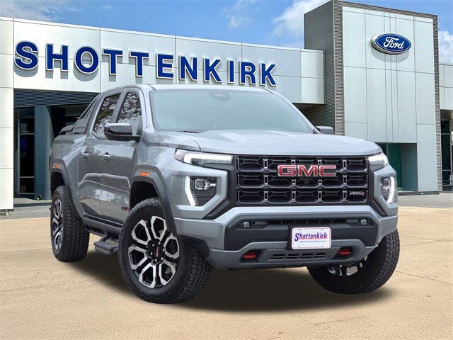 2025 GMC Canyon AT4 Crew Cab 4WD