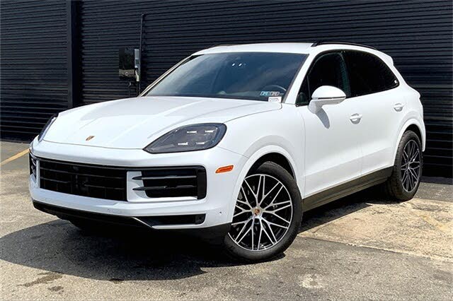 2025 Porsche Cayenne AWD