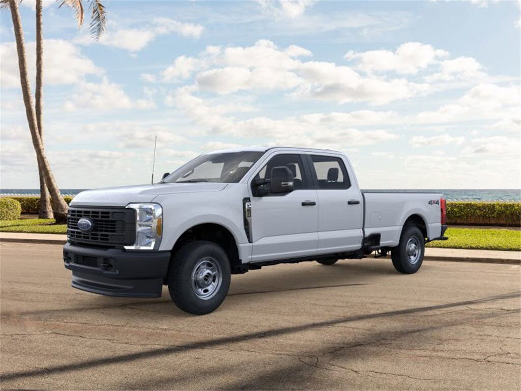 2026 Ford F-250 Super Duty XL Crew Cab 4WD