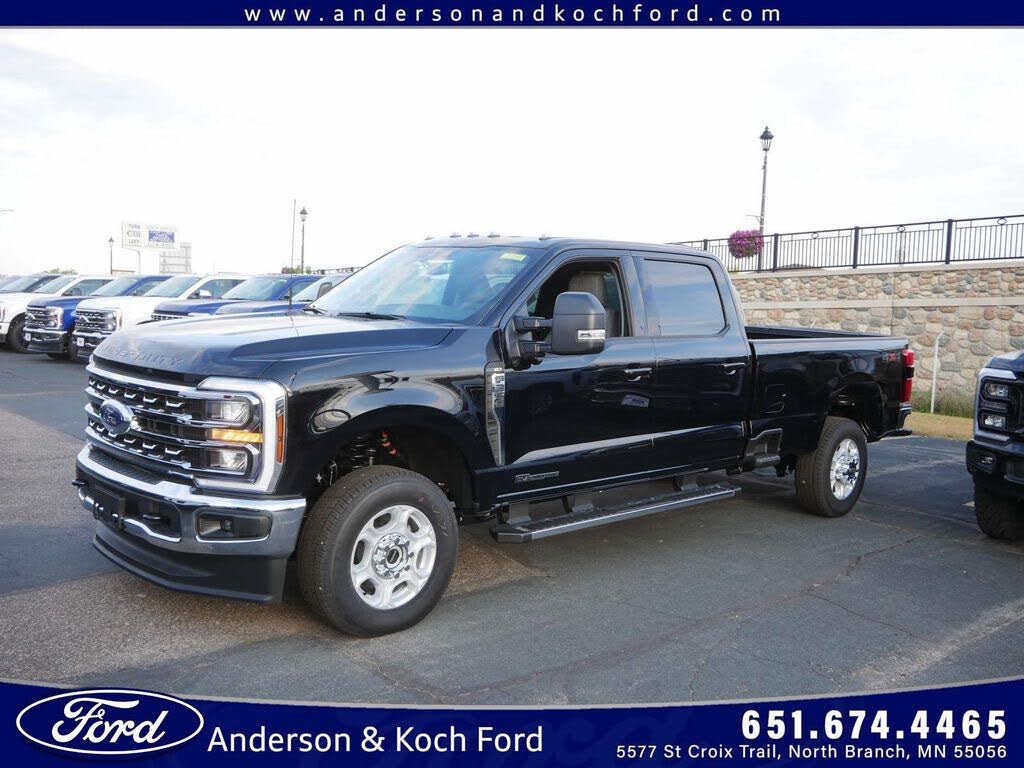 2026 Ford F-350 Super Duty XLT Crew Cab 4WD