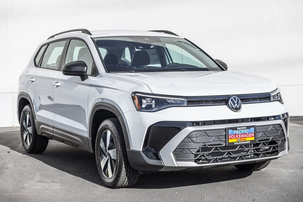 2026 Volkswagen Taos S 4Motion