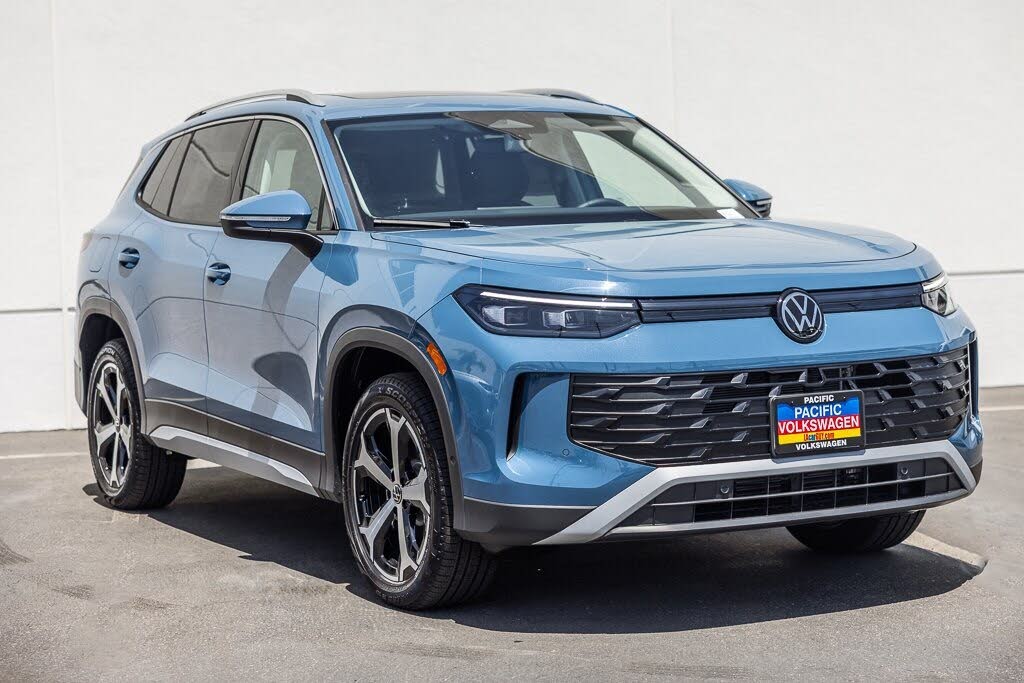 2026 Volkswagen Tiguan SE FWD