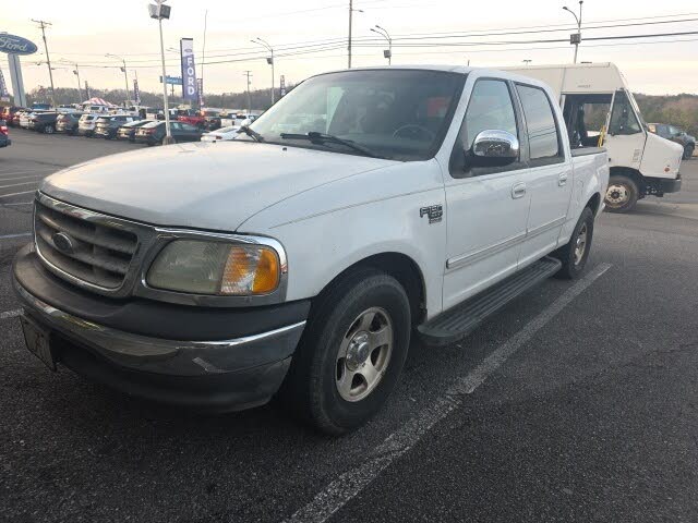 2002 Ford F-150 XLT Crew Cab SB