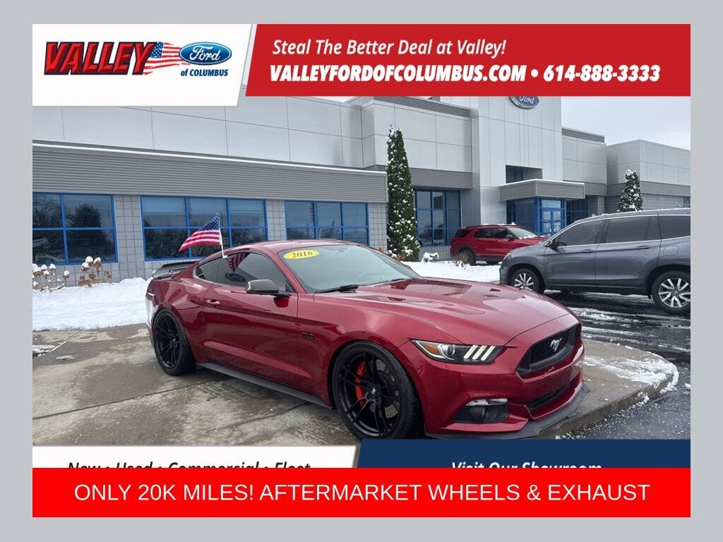 2016 Ford Mustang GT Premium Coupe RWD